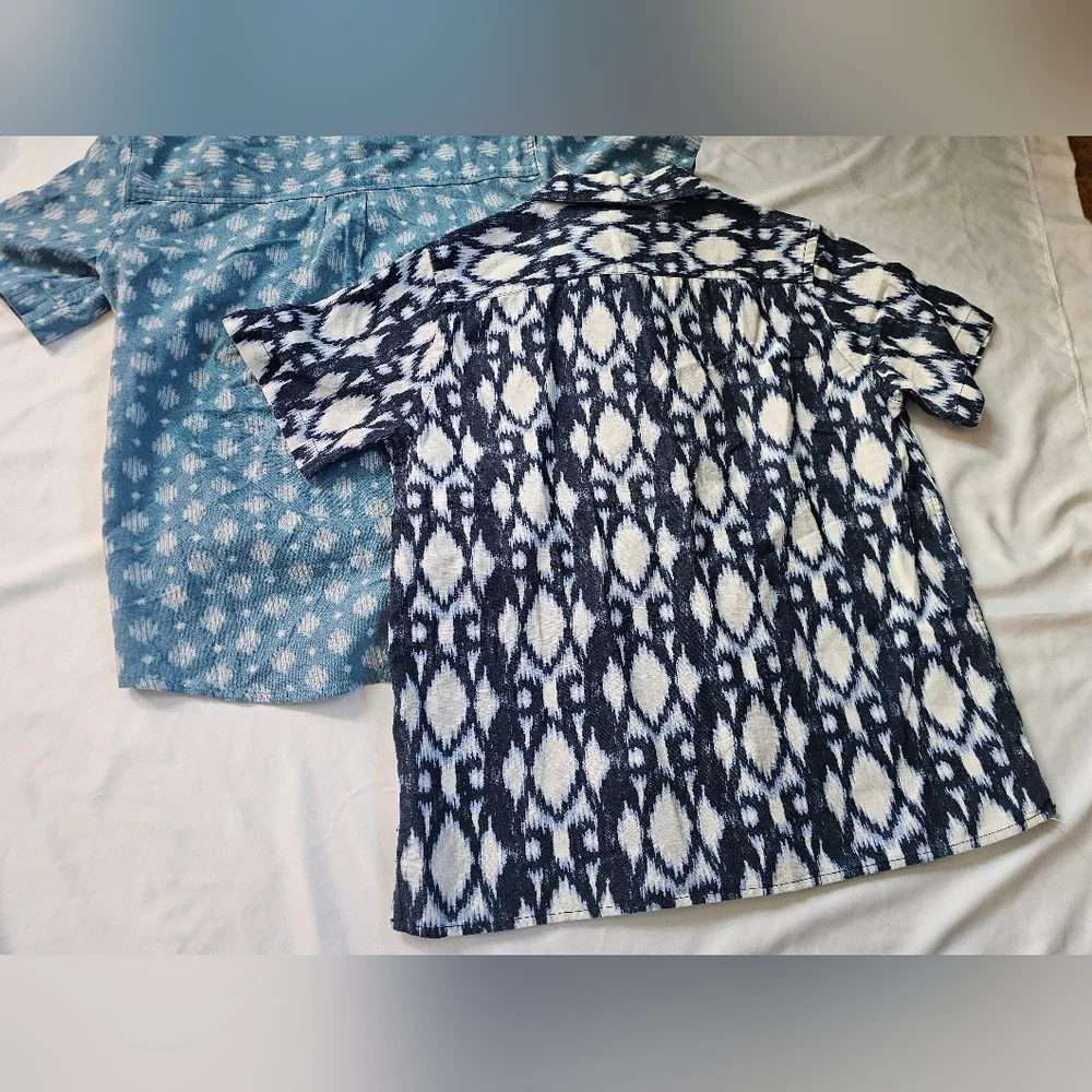 Two Boys' Short-Sleeve Button Down Shirts- Ikat-Geo- Gap/Old Navy-Size Large